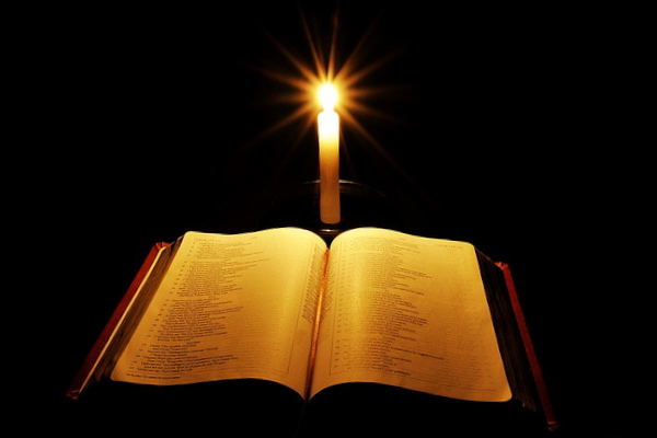 Bible-candle.jpg